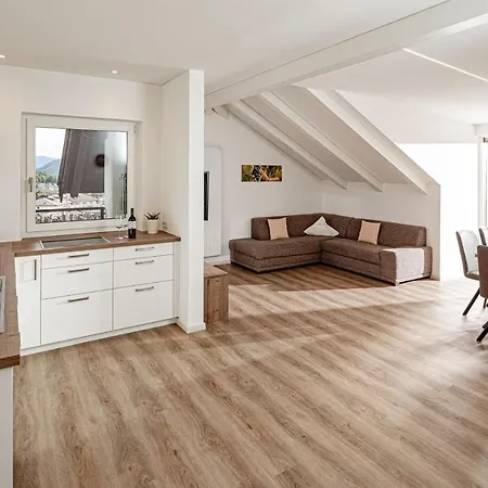 Praelatenhof Wine & Apartments Caldaro Exterior photo